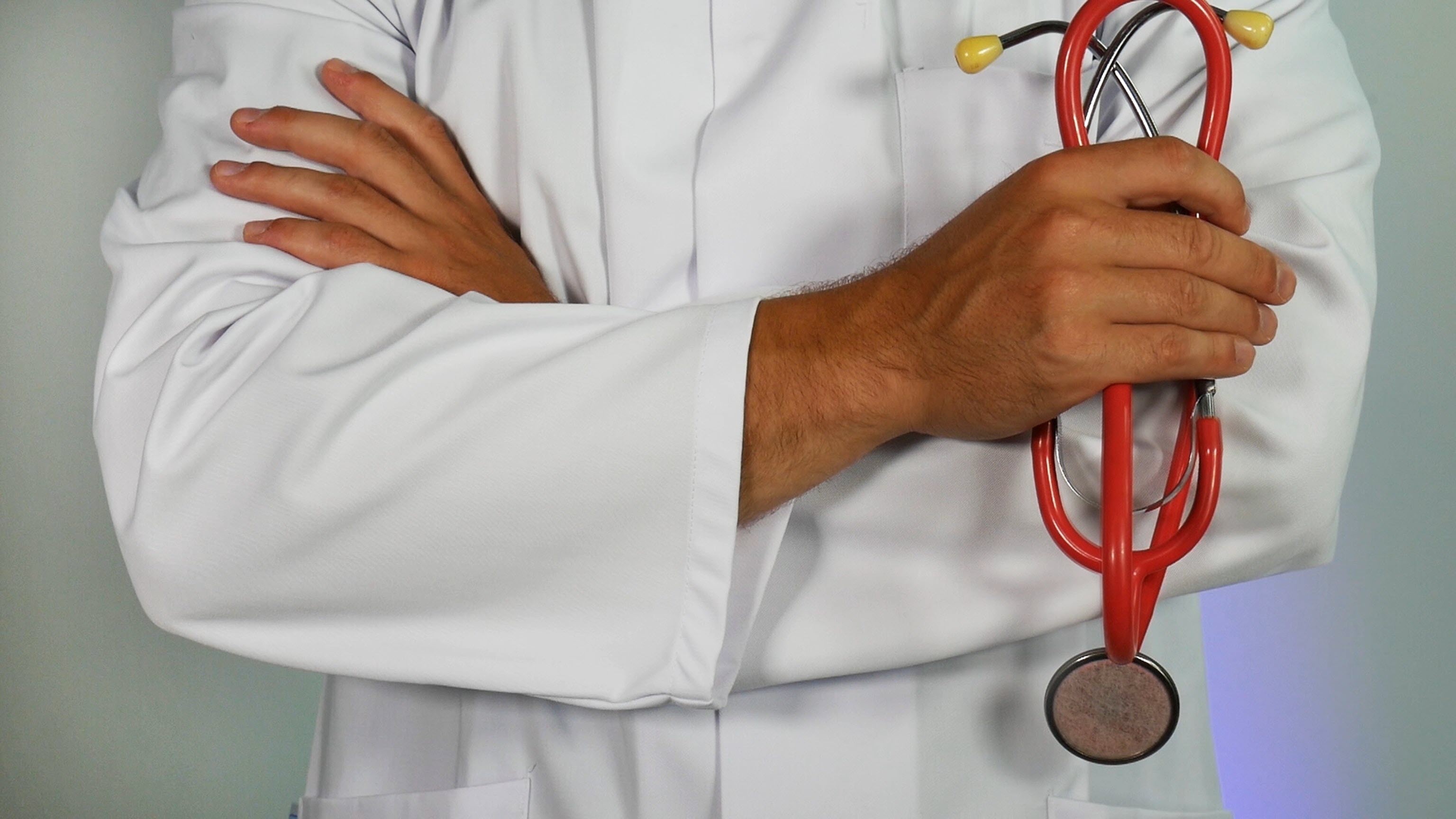 crossed arms doctor.jpg
